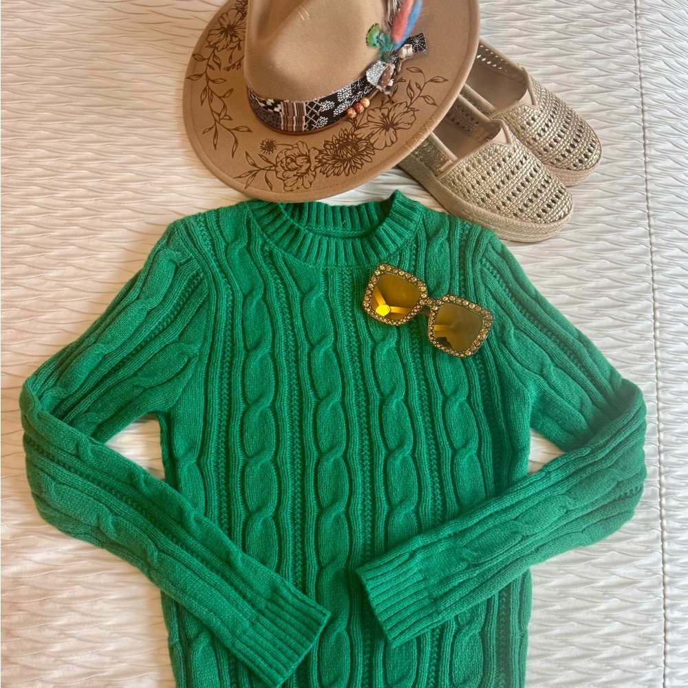 SHEIN Green Cable Knit Crew Neck Sweater